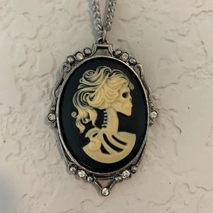Skull Necklace